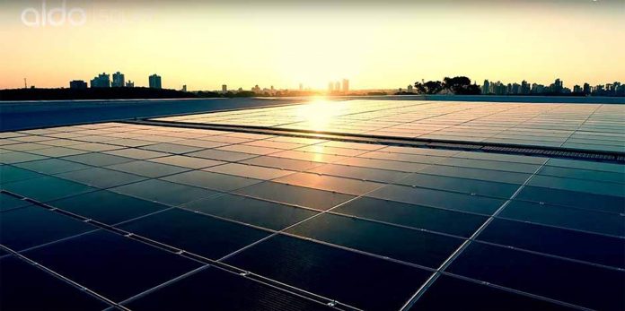 Aldo Solar comercializa mais de 220 mil geradores de energia solar.