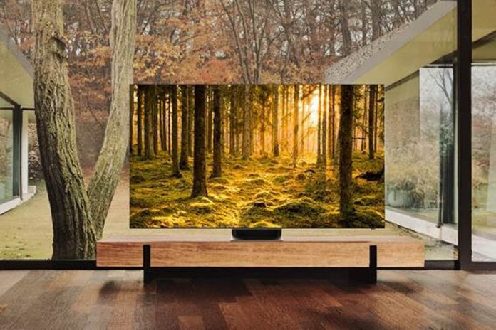 Novo portfólio da Samsung chega com TVs 8K neste ano de Campeonato Mundial